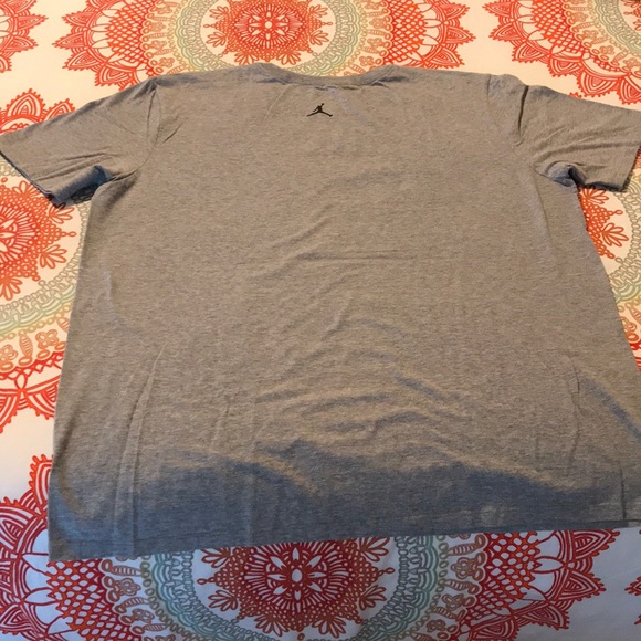 Men’s Jordan grey T-shirt, size XL - Picture 3 of 3
